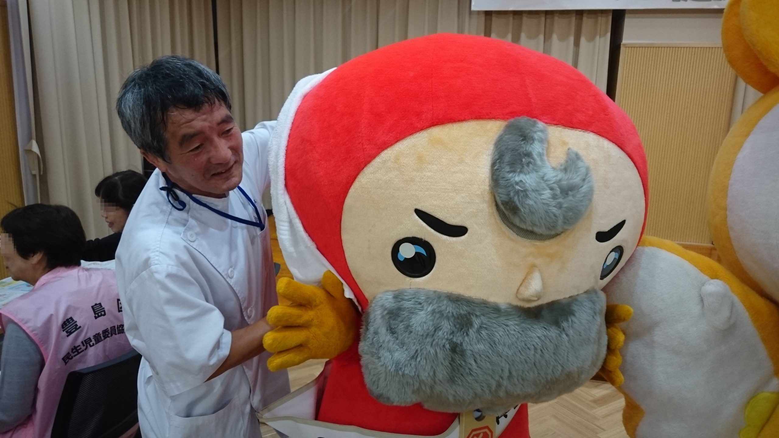 豊島区ふくし健康まつりでボランティアマッサージをしました。